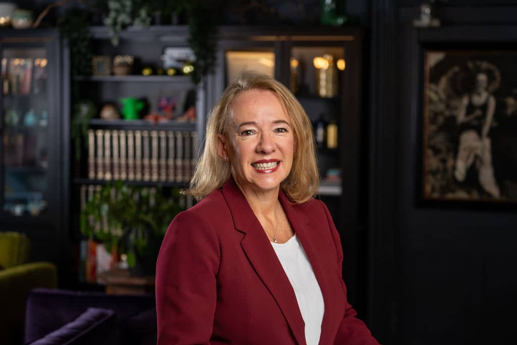 Julie Mitchell - Wellington Wealth